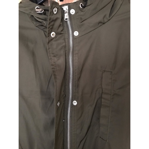 New Look Women’s Long Lined Army Green Jacket  Size Large - Picture 6 of 8